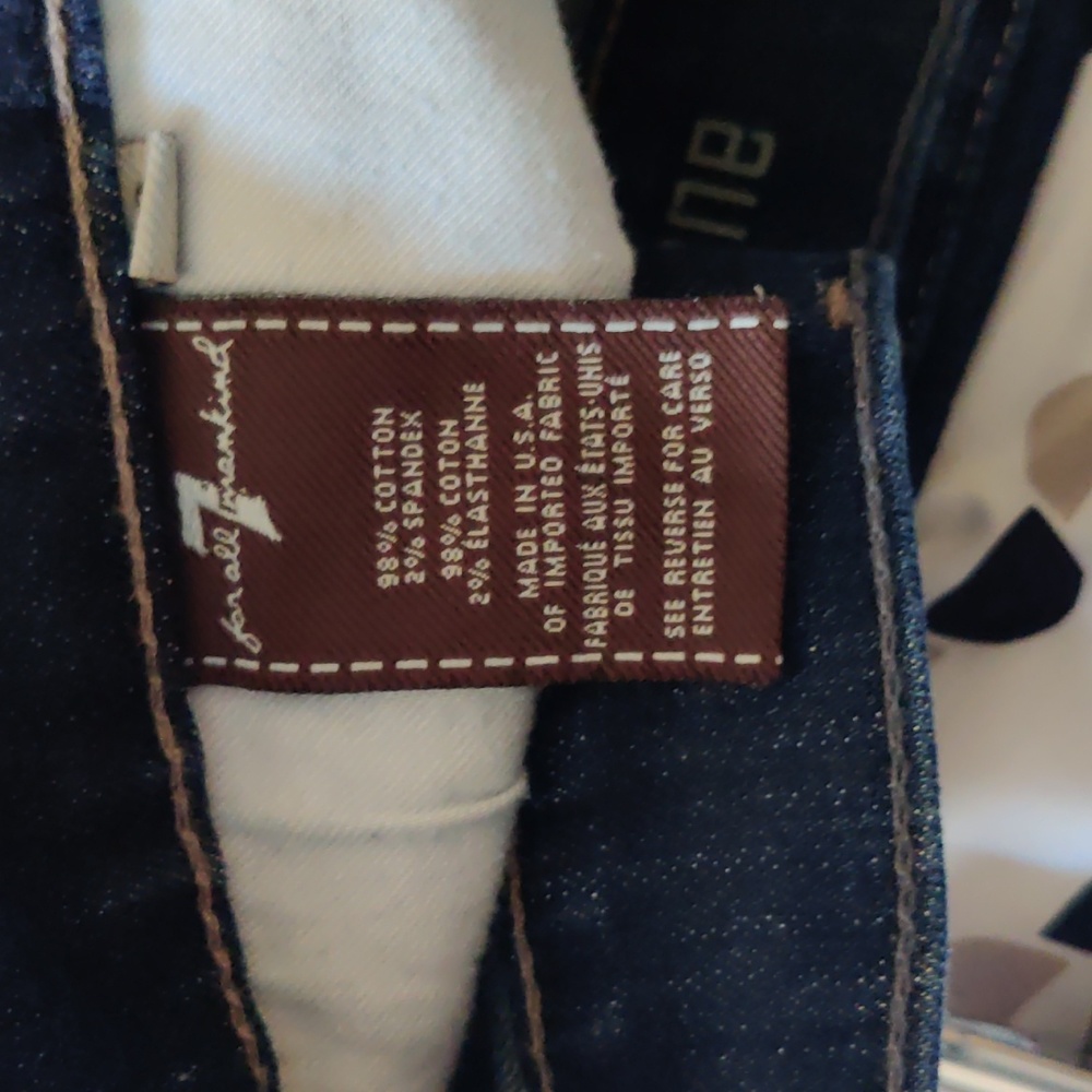 Jeans - Picture 8 of 10